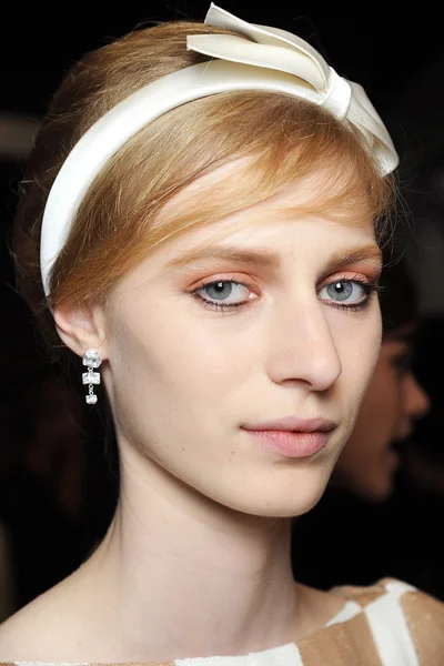 Look 14